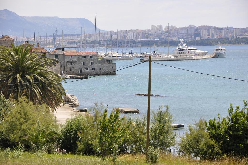 Villa Flora Kaštela Rum bild