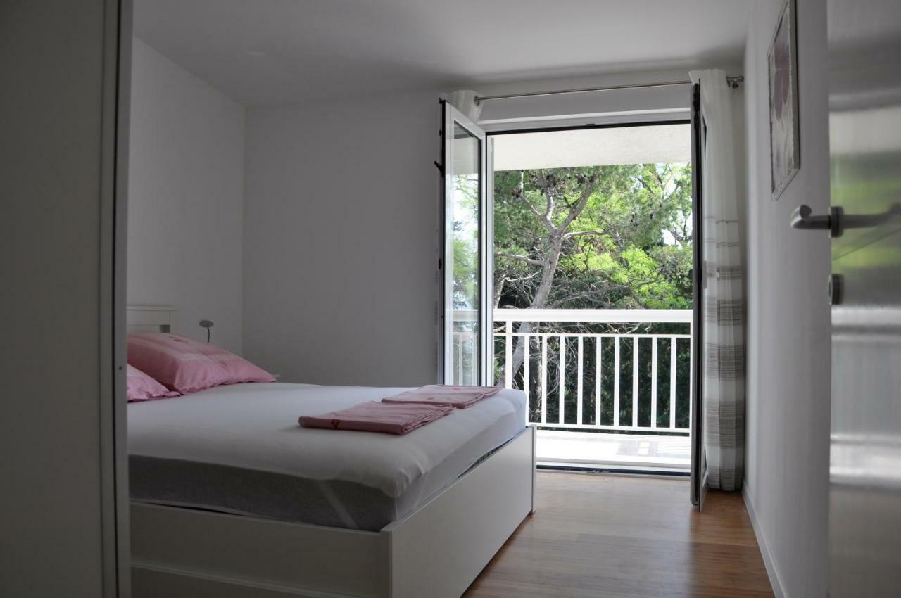 Villa Flora Kaštela Exteriör bild